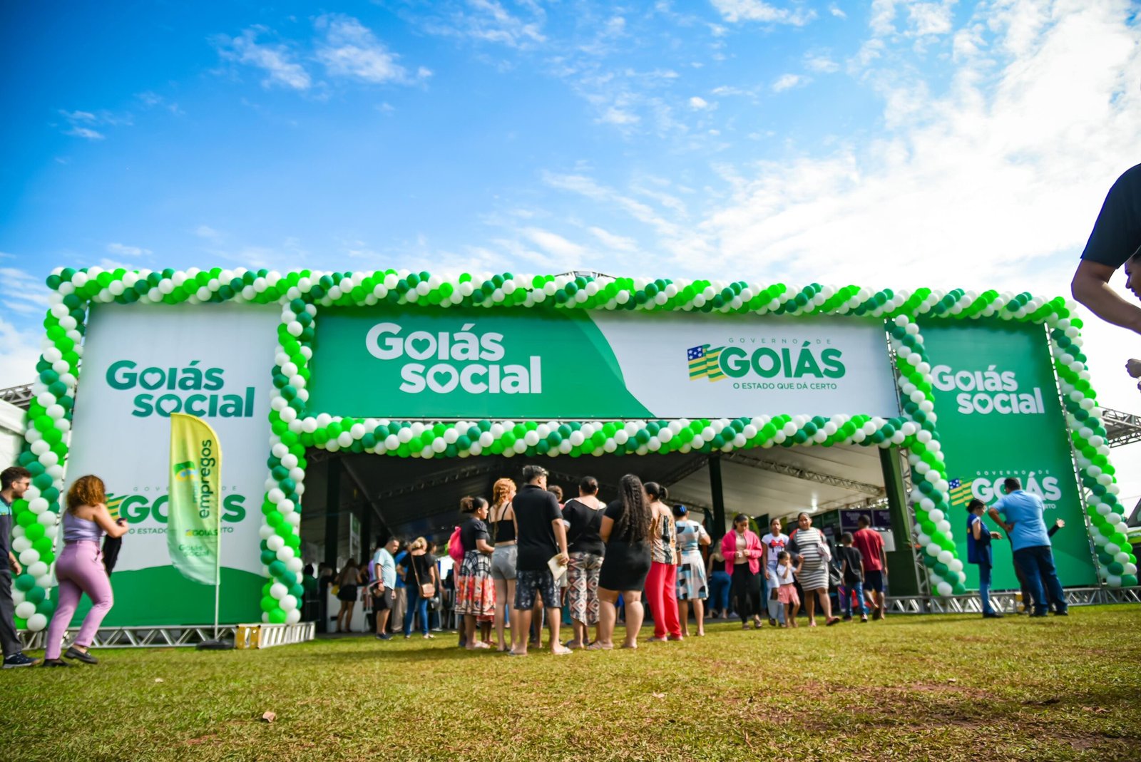 Goiás Social chega ao Jardim Guanabara II com serviços gratuitos para população