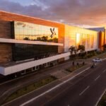 Shopping em Aparecida reúne adoção de pets e Happy Hour com música ao vivo neste sábado (27)