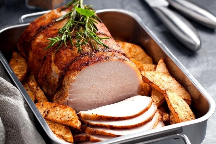 Receitas de Natal – Sabores que unem gerações: Chef Pedro Ernesto lança cardápio natalino repleto de afeto e tradição